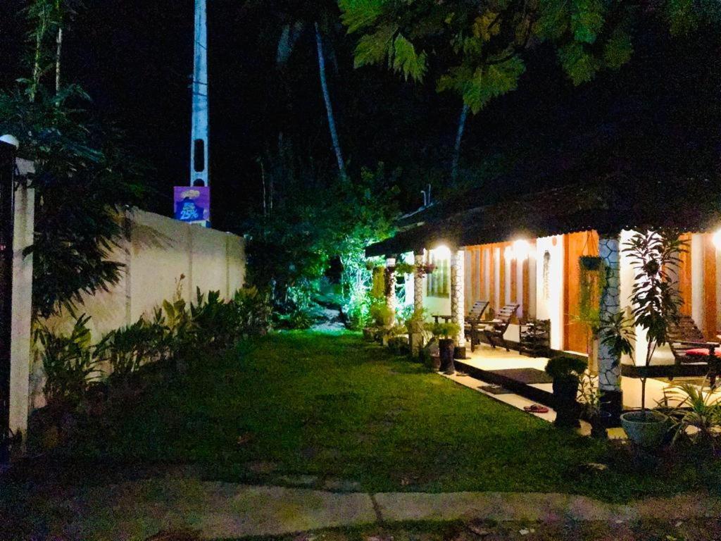 Freedom192 Hotel Weligama Eksteriør billede