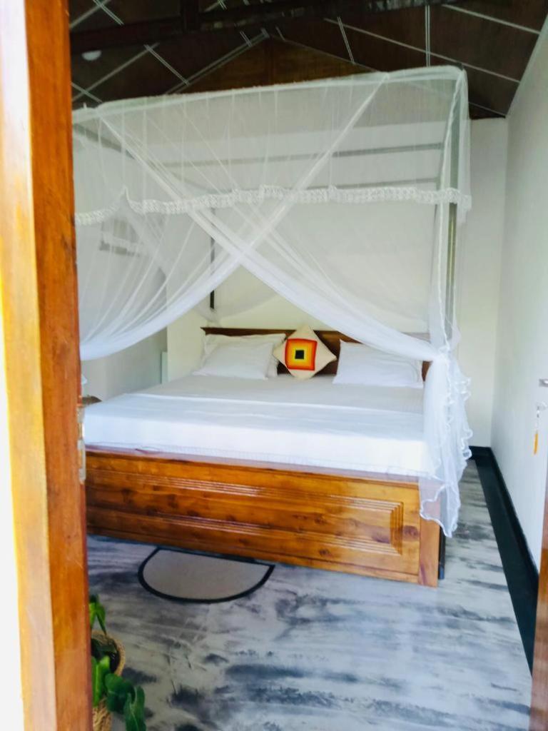 Freedom192 Hotel Weligama Eksteriør billede