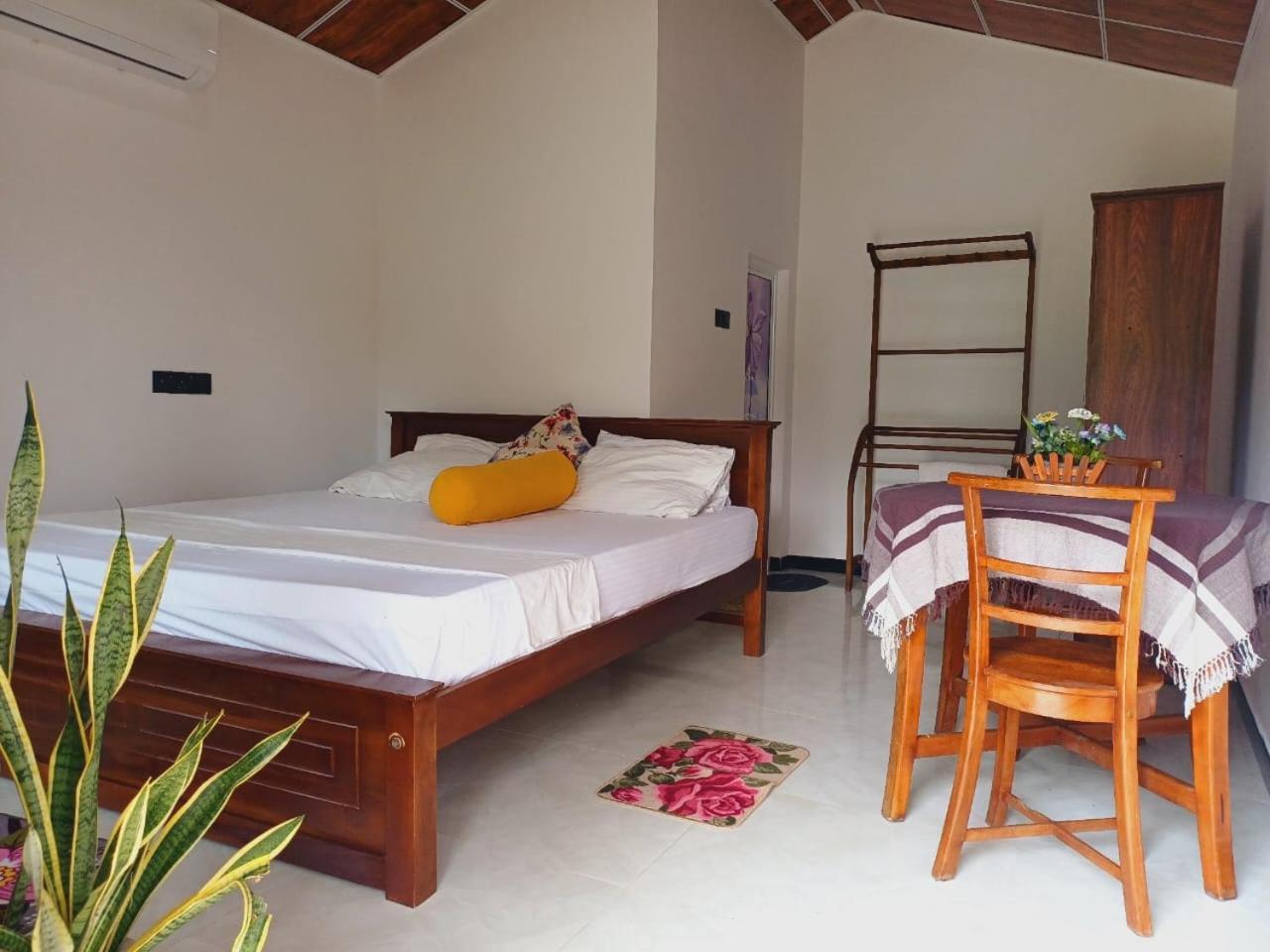 Freedom192 Hotel Weligama Eksteriør billede
