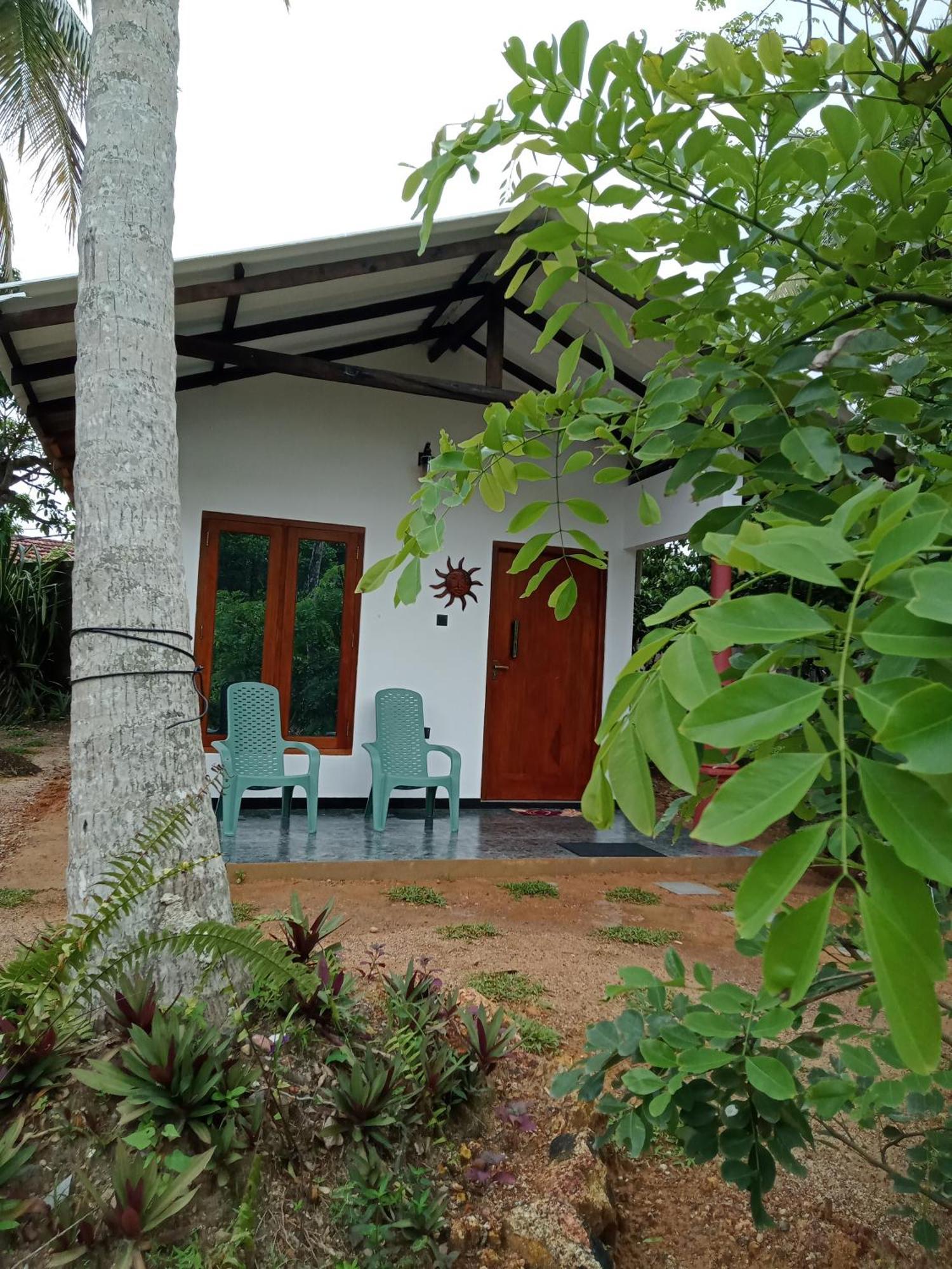 Freedom192 Hotel Weligama Eksteriør billede