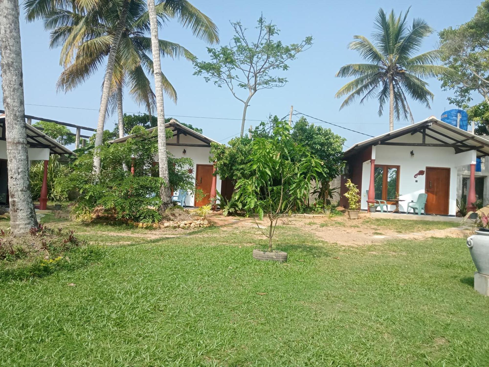 Freedom192 Hotel Weligama Eksteriør billede